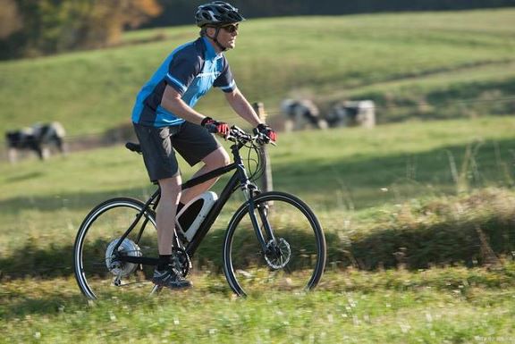 Solution de connecteur de charge magnétique pogopin pour vélo électrique