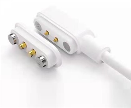 Adaptateur de câble magnétique